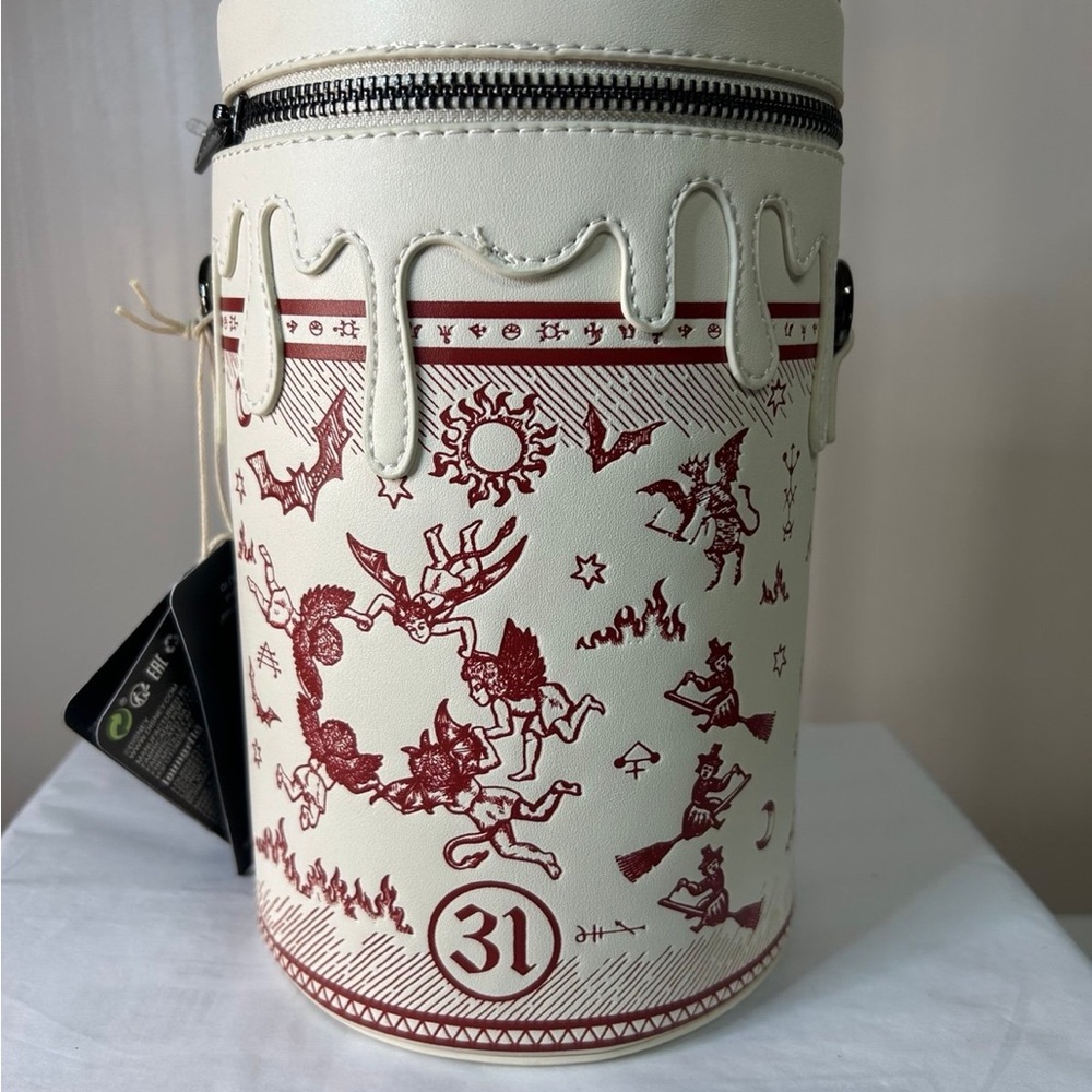 Disney Cream and Red Hocus Pocus Bag - Picture 6 of 6